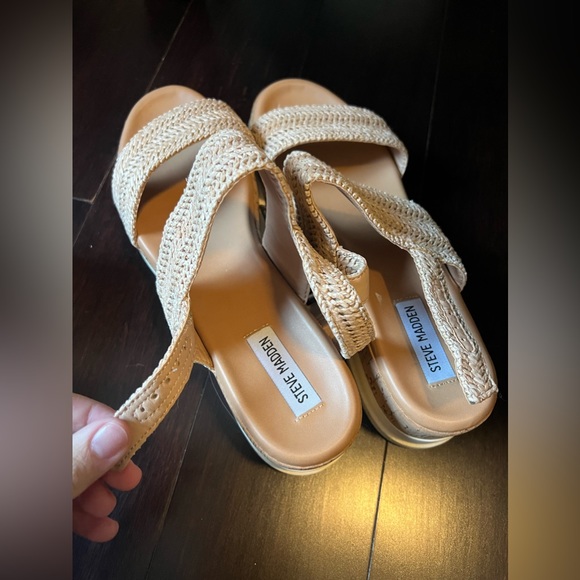 Steve Madden Women’s Brenda Slingback Platform Sandals, Natural Raffia, 11 US - Picture 5 of 10